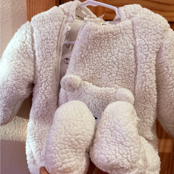 Adorable White Teddy Bear Baby Onesie - Picture 5 of 5